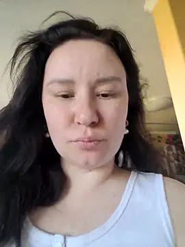 AlexaLexie online show from October 2025 07:52:02 AM