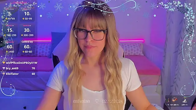 estivalae online show from December 2024 05:59:01 PM