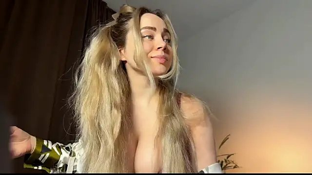 Snapshot of hotexclusive_ chatting on February 2026 06:20:02 PM hotexclusive online show from February 2026 06:20:02 PM