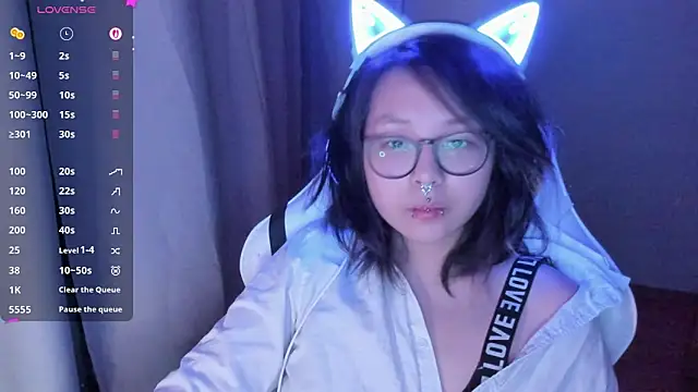 maydaykimmy online show from April 2026 08:40:01 PM