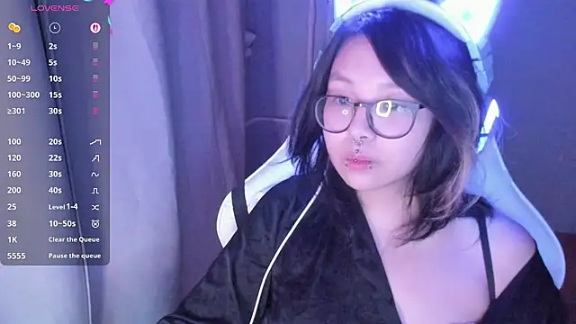 maydaykimmy online show from April 2026 08:36:01 PM