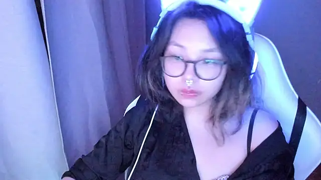 Snapshot of maydaykimmy chatting on May 2026 08:38:02 PM maydaykimmy online show from May 2026 08:38:02 PM
