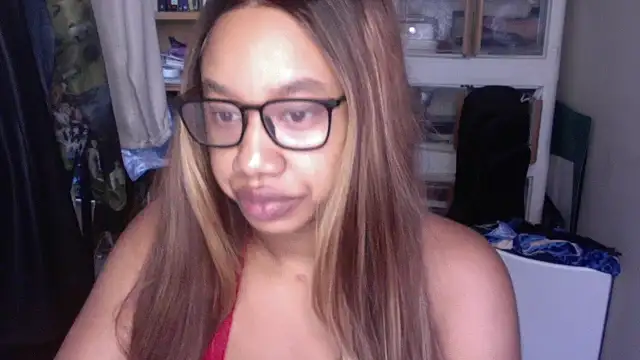 Snapshot of goddessdaisysky chatting on September 2025 02:44:02 PM goddessdaisysky online show from September 2025 02:44:02 PM