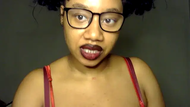 Snapshot of goddessdaisysky chatting on December 2025 11:55:02 PM goddessdaisysky online show from December 2025 11:55:02 PM