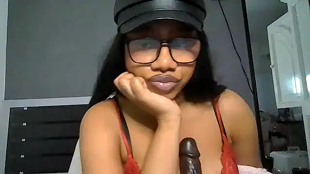 Snapshot of goddessdaisysky chatting on February 2026 01:51:01 AM goddessdaisysky online show from February 2026 01:51:01 AM