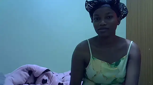 prettychoco1 online show from December 2024 05:47:01 AM