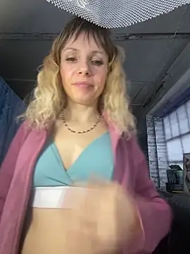 Anita-Smith online show from December 2024 08:14:02 AM