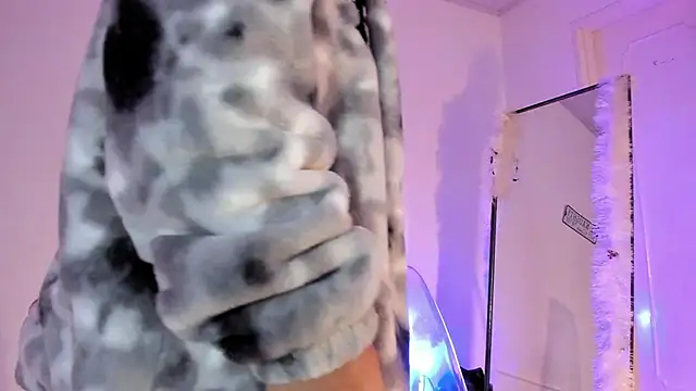 JuanCamiilo 66 online show from November 2025 03:53:02 AM