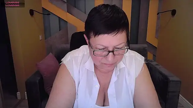 BarbaraTurners online show from February 2025 02:26:01 AM