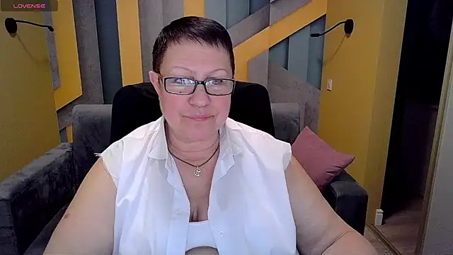 BarbaraTurners online show from March 2025 12:55:02 AM