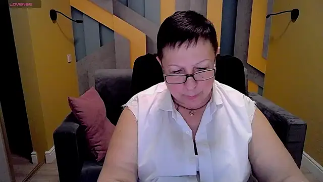 BarbaraTurners online show from March 2025 12:37:02 AM