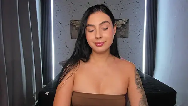 Valerie Corthez online show from May 2026 07:42:02 PM