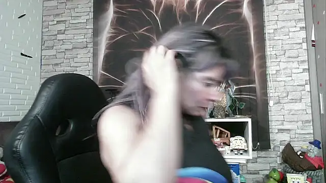 charlotedoll online show from September 2025 04:12:01 AM