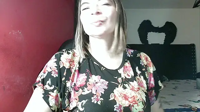 Snapshot of charlotedoll chatting on February 2026 12:40:02 AM charlotedoll online show from February 2026 12:40:02 AM