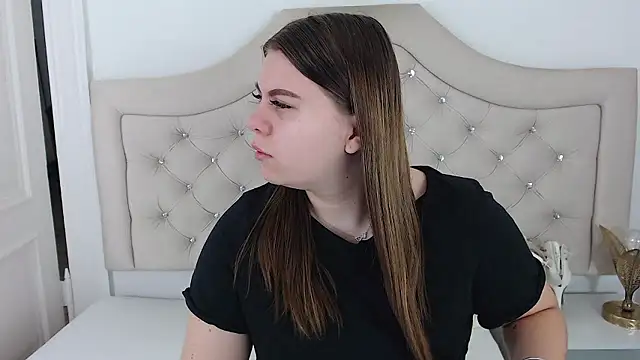 Snapshot of AbbyPleasure chatting on December 2024 09:39:02 AM AbbyPleasure online show from December 2024 09:39:02 AM