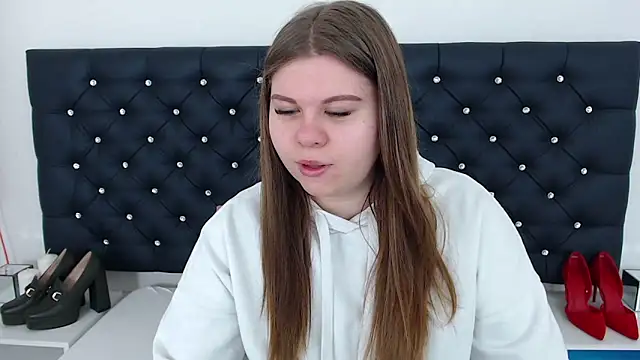 Snapshot of AbbyPleasure chatting on February 2025 09:32:02 AM AbbyPleasure online show from February 2025 09:32:02 AM