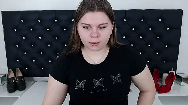 Snapshot of AbbyPleasure chatting on March 2025 01:21:01 PM AbbyPleasure online show from March 2025 01:21:01 PM