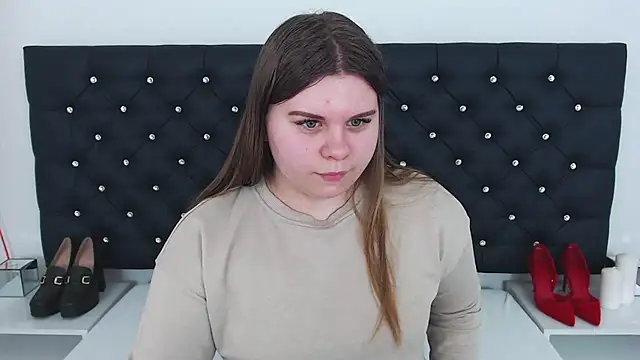 Snapshot of AbbyPleasure chatting on March 2025 03:06:01 PM AbbyPleasure online show from March 2025 03:06:01 PM