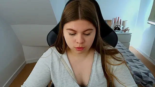Snapshot of AbbyPleasure chatting on May 2026 08:55:02 AM AbbyPleasure online show from May 2026 08:55:02 AM
