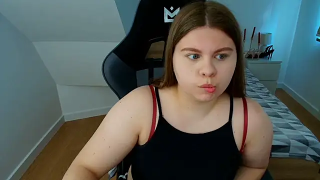 Snapshot of AbbyPleasure chatting on June 2026 01:14:01 PM AbbyPleasure online show from June 2026 01:14:01 PM