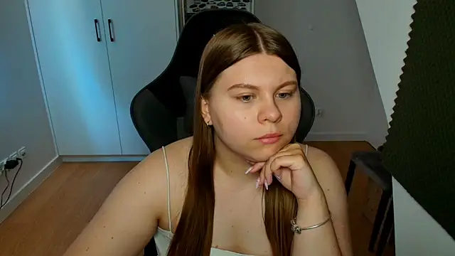 Snapshot of AbbyPleasure chatting on July 2026 10:02:02 AM AbbyPleasure online show from July 2026 10:02:02 AM