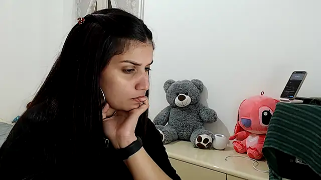 ZajiraShane online show from February 2026 06:14:01 PM