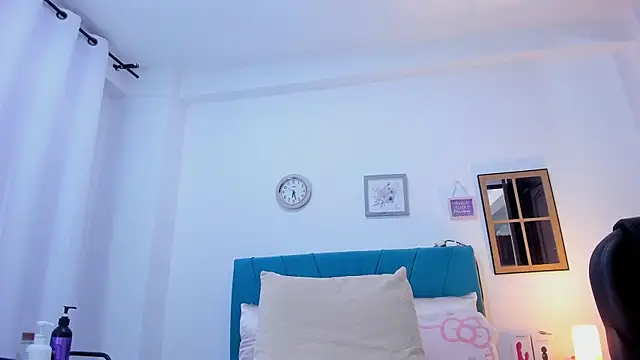 kamila lopez online show from July 2026 09:31:02 PM