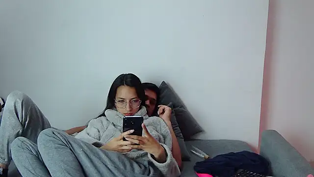 Katalleya jyj online show from March 2025 06:44:02 PM