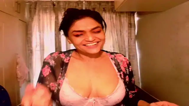 Indian Blaze00 online show from February 2025 04:32:01 PM