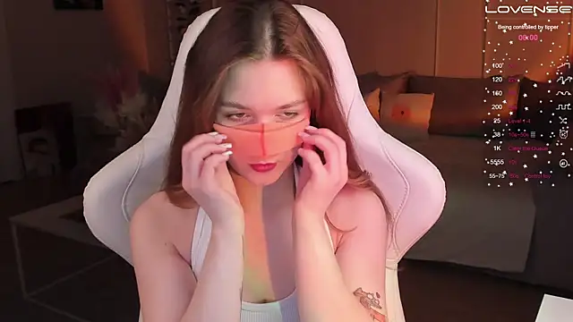 Frau Lina online show from January 2025 07:18:02 PM