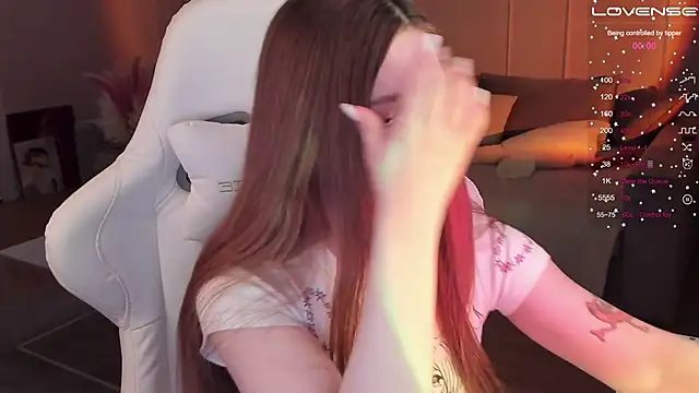 Frau Lina online show from February 2025 07:17:02 PM