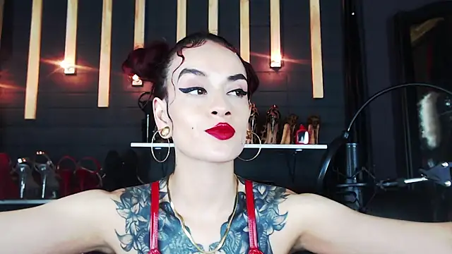 Snapshot of Liilith_goddess_ chatting on December 2024 07:25:02 AM Liilith goddess online show from December 2024 07:25:02 AM