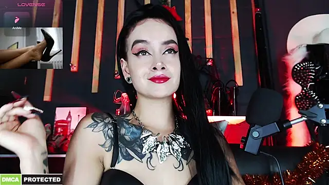 Snapshot of Liilith_goddess_ chatting on December 2025 08:09:01 AM Liilith goddess online show from December 2025 08:09:01 AM