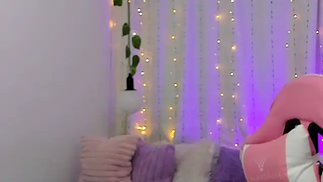 veronicaxx69 online show from March 2025 04:01:01 AM