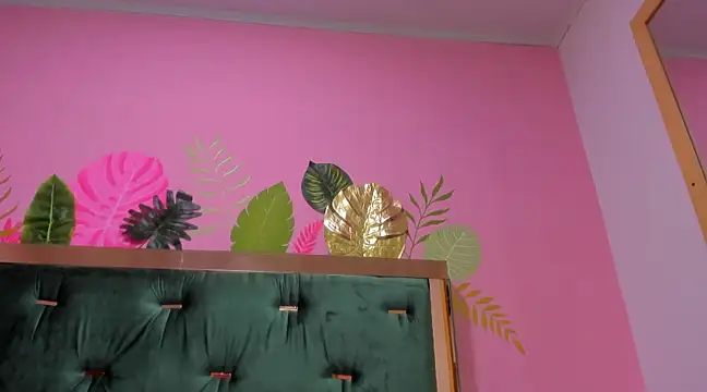 Hellen  4master online show from February 2025 01:50:01 PM