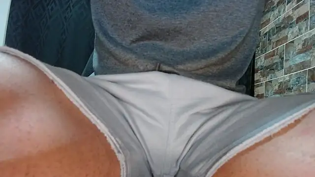 Snapshot of babyrecord1 chatting on February 2025 09:59:01 PM babyrecord1 online show from February 2025 09:59:01 PM