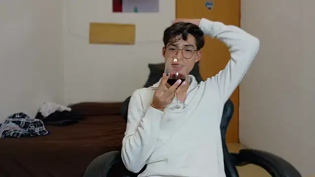 Snapshot of Jacotnk chatting on February 2025 04:41:02 AM Jacotnk online show from February 2025 04:41:02 AM