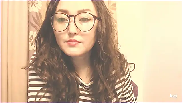 Snapshot of hrnyteacher chatting on January 2025 05:41:01 PM hrnyteacher online show from January 2025 05:41:01 PM