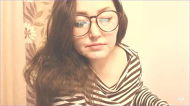 Snapshot of hrnyteacher chatting on January 2025 06:52:01 PM hrnyteacher online show from January 2025 06:52:01 PM