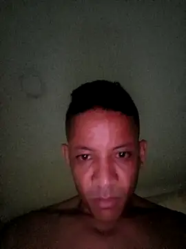 Snapshot of andresperezf chatting on October 2025 02:01:02 AM andresperezf online show from October 2025 02:01:02 AM