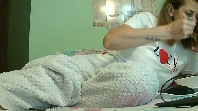 Snapshot of SexyGioconda chatting on February 2026 12:55:01 AM SexyGioconda online show from February 2026 12:55:01 AM