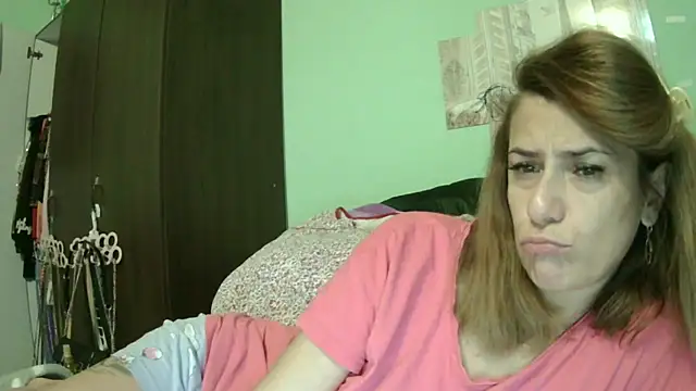 Snapshot of SexyGioconda chatting on February 2026 07:40:01 AM SexyGioconda online show from February 2026 07:40:01 AM