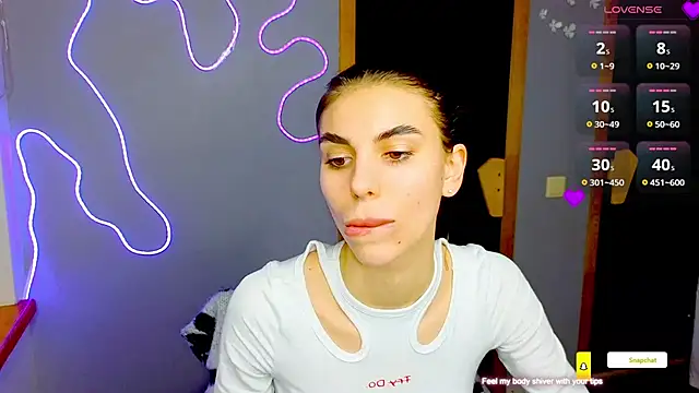 Snapshot of EmmyGreans chatting on February 2025 03:57:02 PM EmmyGreans online show from February 2025 03:57:02 PM