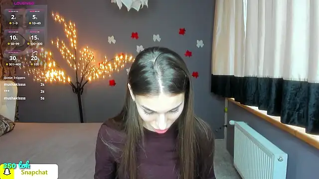 EmmyGreans online show from February 2026 06:43:02 AM