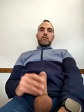 Snapshot of leon3875 chatting on November 2025 03:27:01 PM leon3875 online show from November 2025 03:27:01 PM