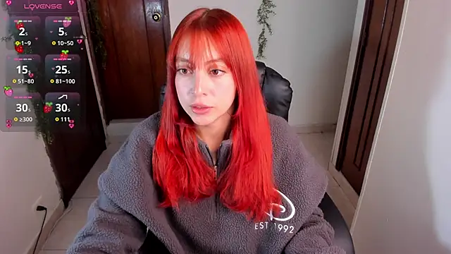 Violetaarey online show from September 2025 01:31:02 AM