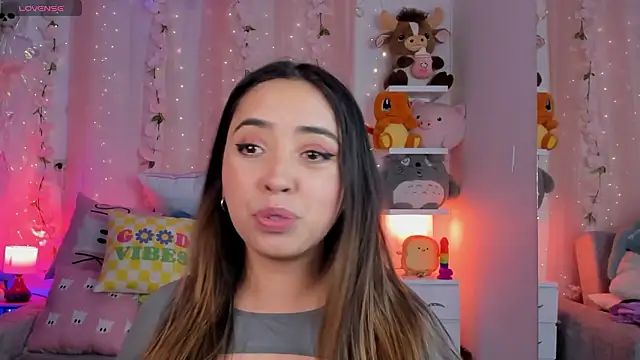 Snapshot of _dayana_miler chatting on March 2026 01:12:02 AM dayana miler online show from March 2026 01:12:02 AM