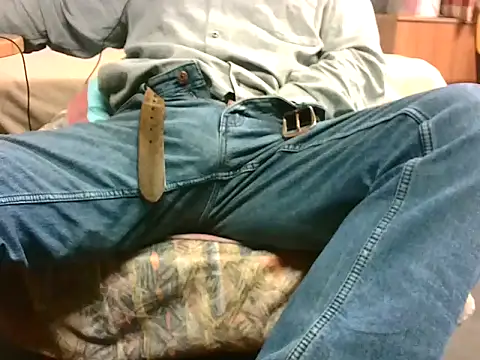 Giulio35 Pika online show from March 2026 03:01:01 PM