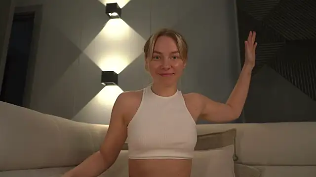 -Snowwwy- online show from March 2025 07:23:02 PM