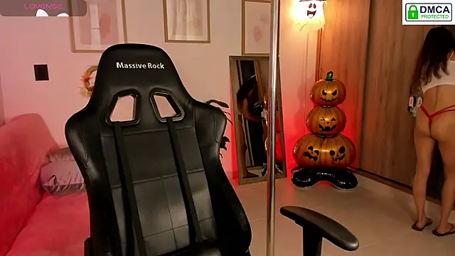 Lilabril online show from October 2025 02:59:01 PM